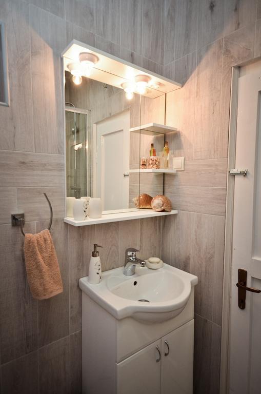 Bell Tower Apartment Μπούντβα Δωμάτιο φωτογραφία