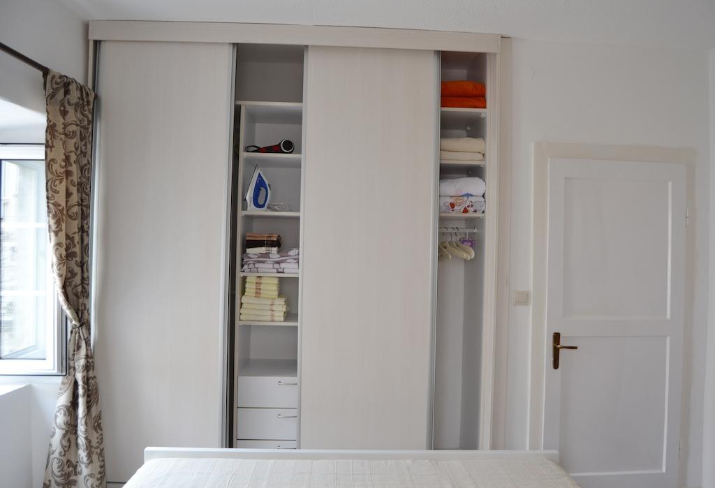 Bell Tower Apartment Μπούντβα Δωμάτιο φωτογραφία